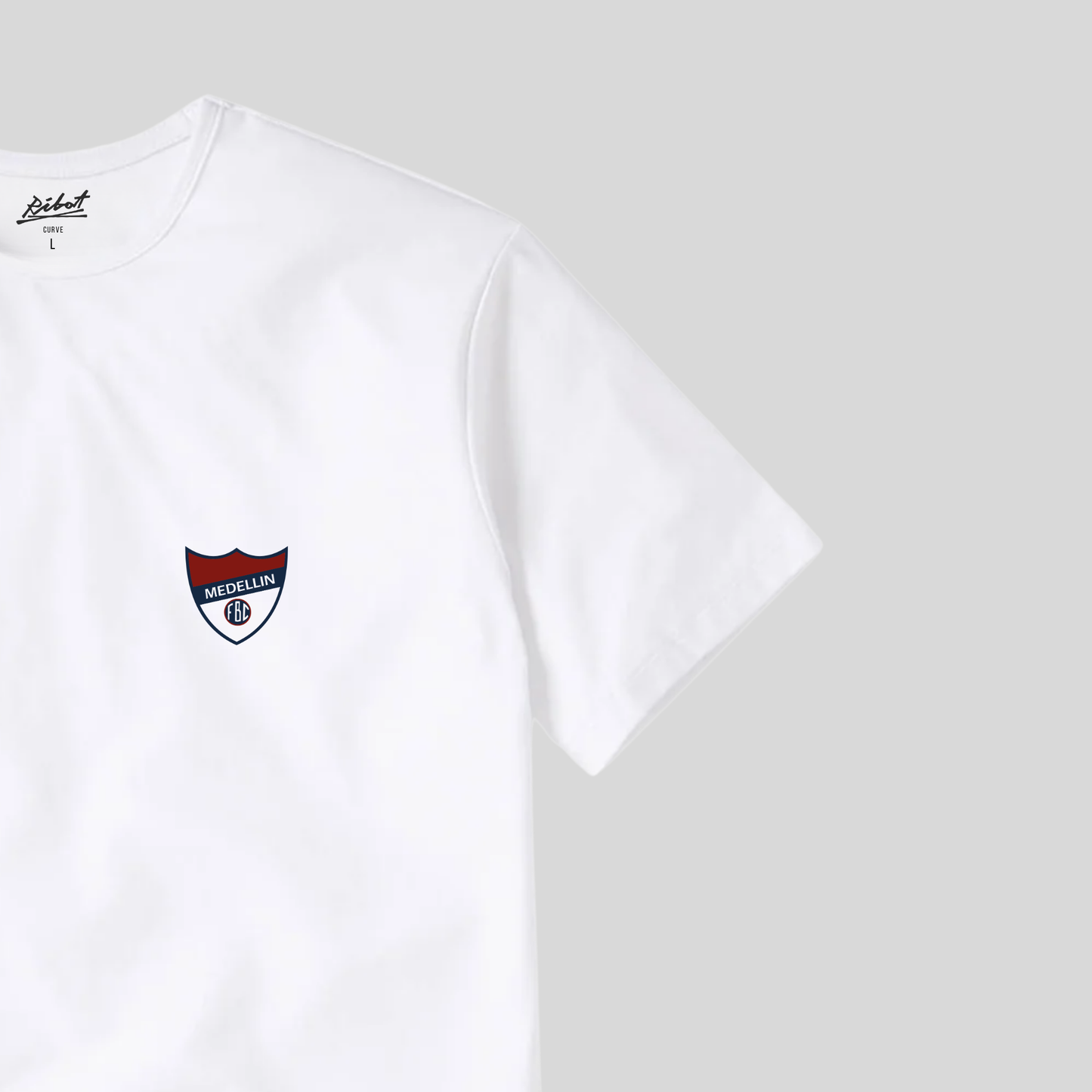 Camiseta Curve El Poderoso Blanco